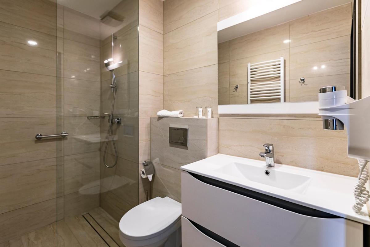 Meet 3* Poznan